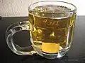Eingravierter Füllstrich aus Deutschland: 4/20 L = 0,2 Liter