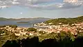 Veli Iž mit der kleinen Insel Rutnjak. Im Hintergrund Uglian