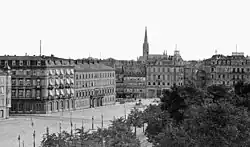 Der Roßplatz mit dem Hotel