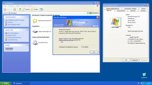 Windows XP-Luna-Desktop mit geöffnetem Heimverzeichnis „Arbeitsplatz“ und 2 Fenstern