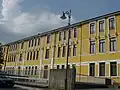 Le scuole elementari e medie.