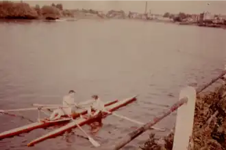 John Michael i Russell Wingfield w wyścigu Wingfield Sculls