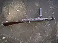 MP-34. Магазин располагался слева.